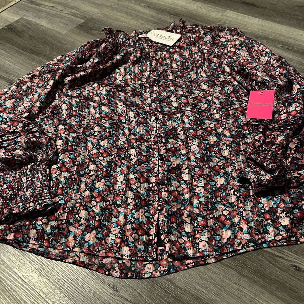 Floral Long Sleeve Blouse - Picture 2 of 8